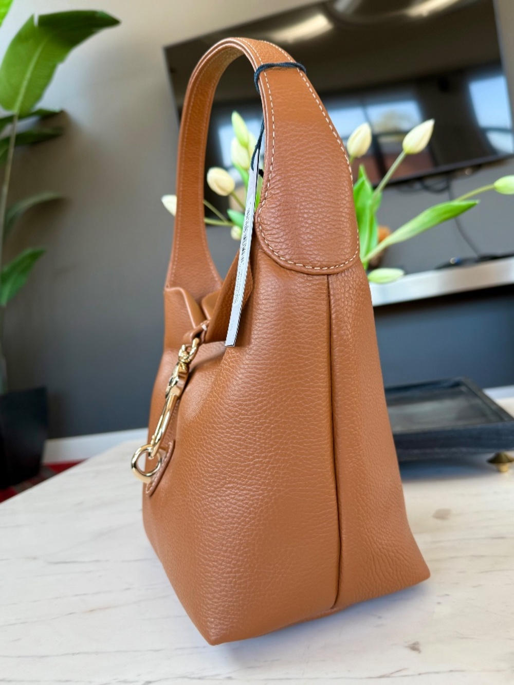 New Dooney & Bourke Lucca Leather Logo Lock Hobo Handbag - Picture 8 of 16